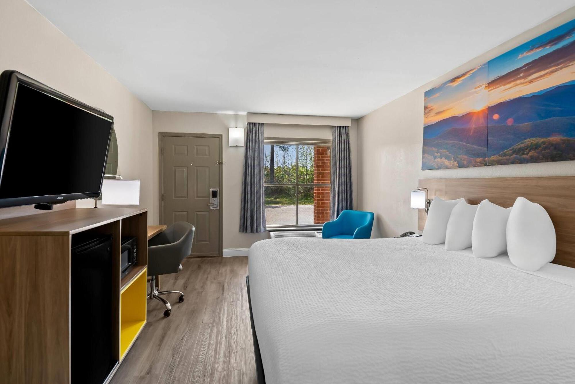 Days Inn By Wyndham Petersburg/South Fort Lee Екстер'єр фото