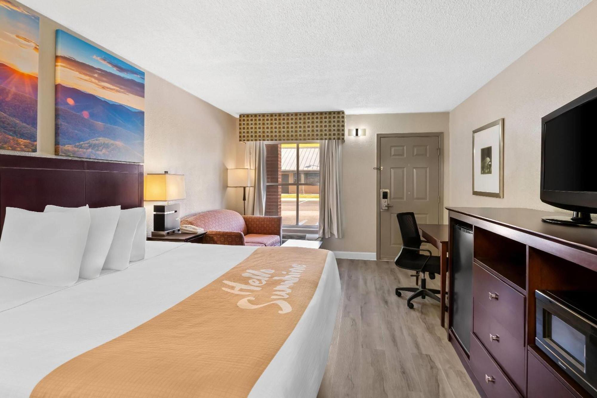 Days Inn By Wyndham Petersburg/South Fort Lee Екстер'єр фото